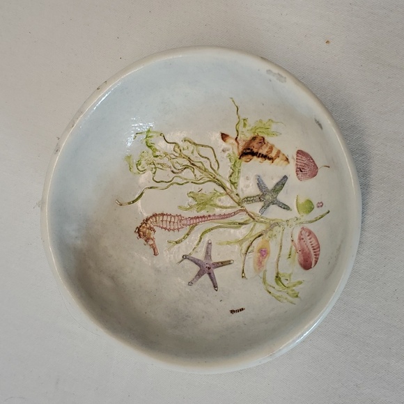 SALT MARSH POTTERY HANGING WALL ART BOWL, SEA LIFE, SEA HORSE, DARTMOUTH, MA - Picture 2 of 12